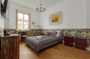 Apartment on the Warsaw Square by Noclegi Renters